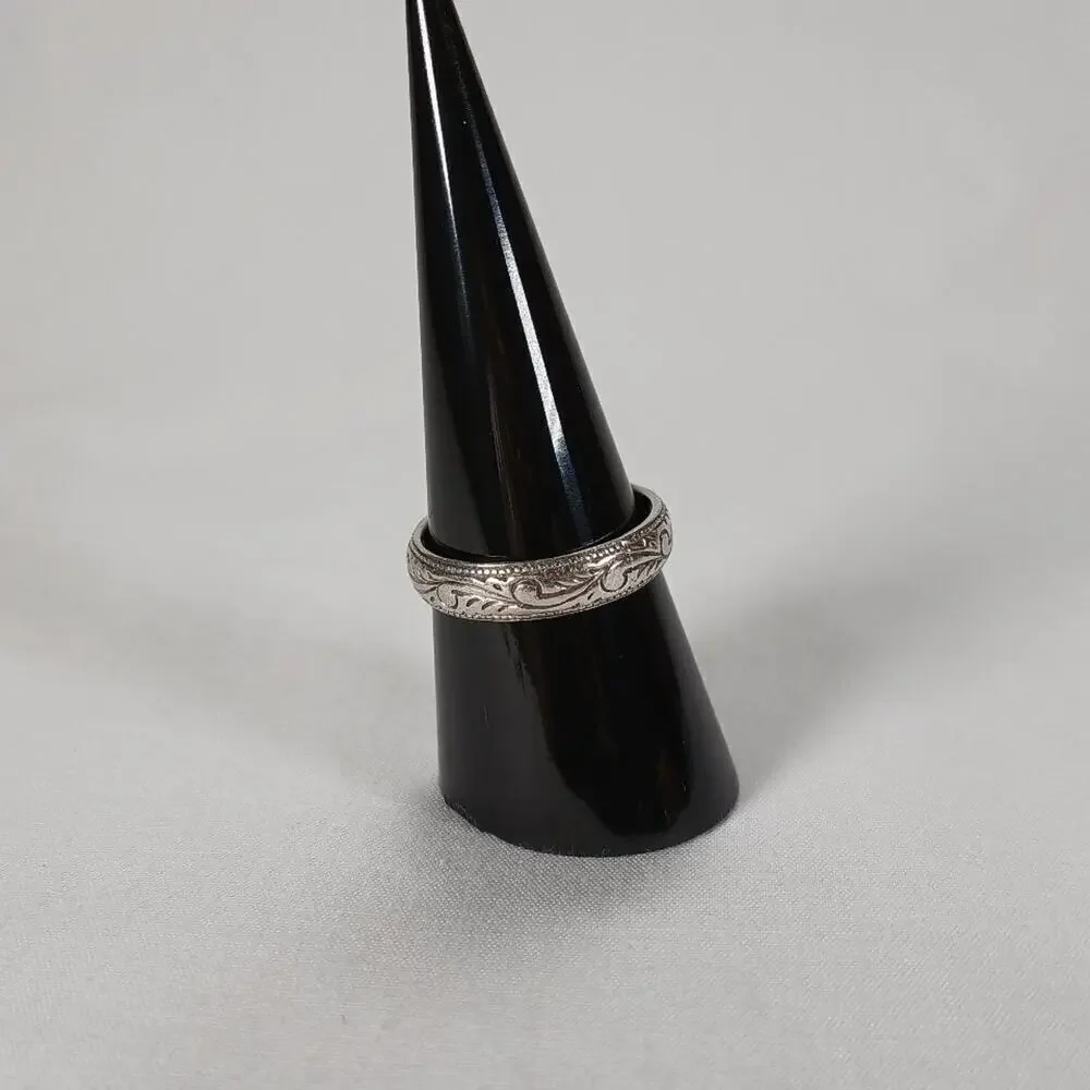 Vintage Marsala Etched Paisley Sterling Silver Ring Size 8.75